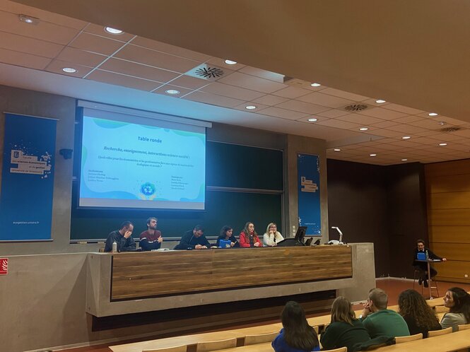 Table ronde recherche